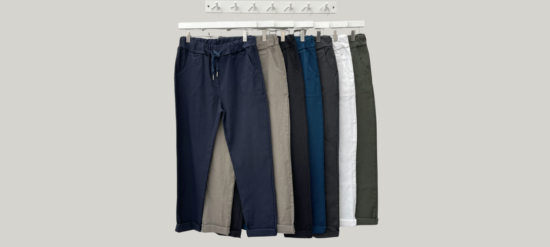 5. กางเกงจ็อกเกอร์ (Joggers)
