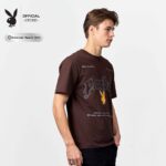 02PB เสื้อยืดคอกลมแขนสั้นพิมพ์ ด้านหน้าโลโก้กระต่ายกับ PLAYBOY