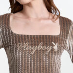 URBAN LUXE เสื้อยืดคอเหลี่ยม แขนยาว ปักโลโก้ที่อกด้านหน้า - Image 3
